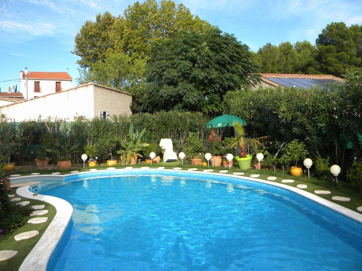 Bed and Breakfast Chez Patrick Roujan Esterno foto