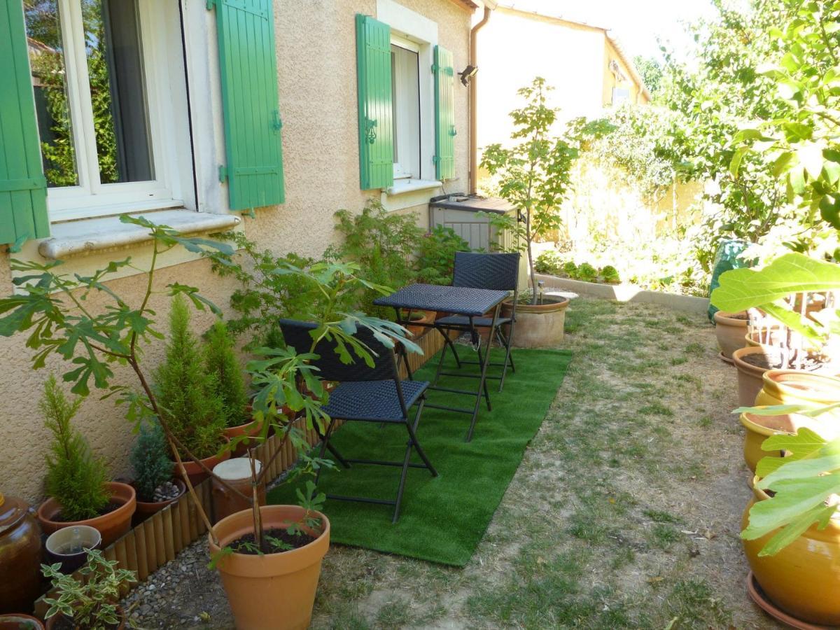 Bed and Breakfast Chez Patrick Roujan Esterno foto